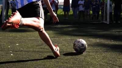Fútbol solidario a beneficio de una familia que perdió todo en un incendio