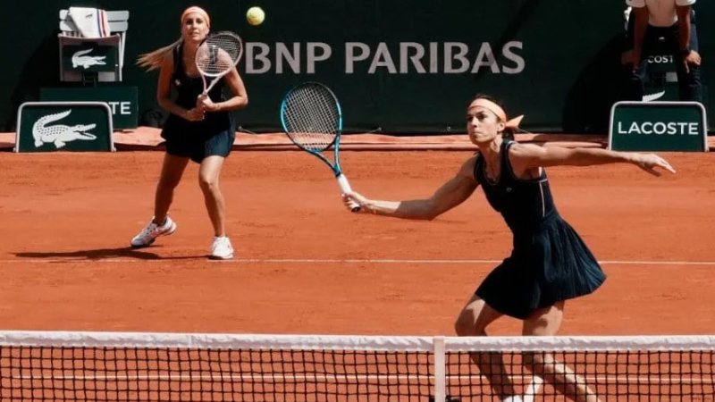 Sabatini y Dulko jugarán la final del torneo de Leyendas de Roland Garros