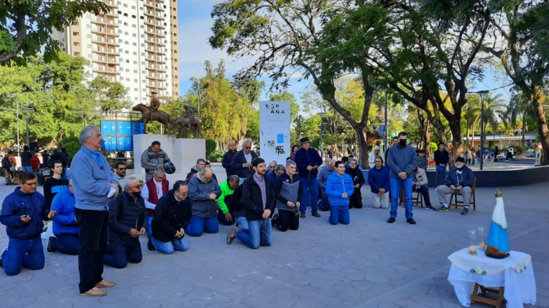 El "Rosario de Hombres", también en Resistencia