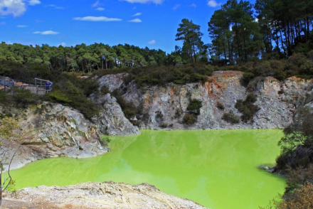 Wai o Tapu.jpg