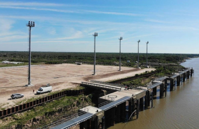Hidrovía: Capitanich reclamó obras inmediatas para las vías secundarias