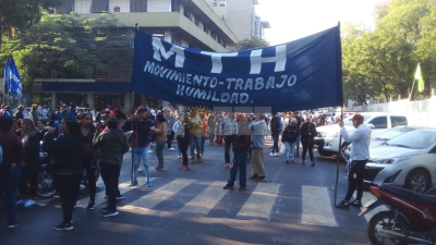 Nueva jornada de cortes de tránsito en el microcentro