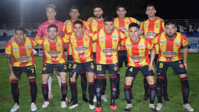 Sarmiento: triunfazo para seguir arriba