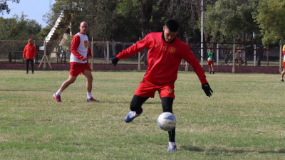 Federal A: Sarmiento recibirá al Racing Cordobés, el jueves a las 20