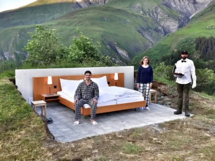 hotel01.jpg