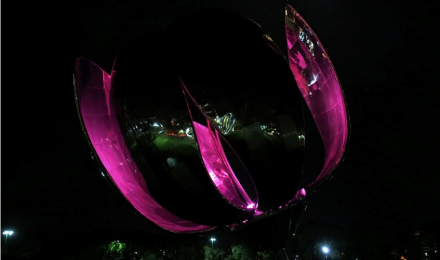 Floralis Genérica - CABA.jpg