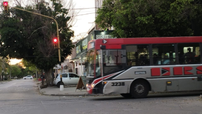 Cómo afecta la suspensión del servicio de colectivos a los docentes