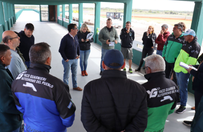 Gustavo Martínez y organizadores del Top Race supervisaron el autódromo
