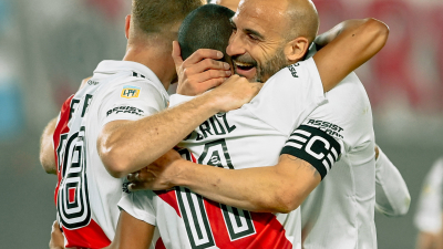 River sumó su cuarta victoria en fila y no quiere dar la lucha por perdida