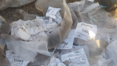 Vecinos denuncian a supermercado chino por arrojar reiteradamente basura