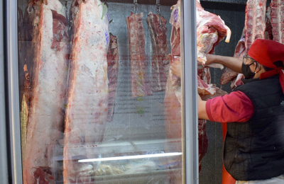 Troceo de carnes: prorrogan hasta el 15 de enero la media res