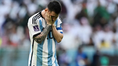 Argentina no pudo con Arabia Saudita y perdió 2 a 1 en su partido debut