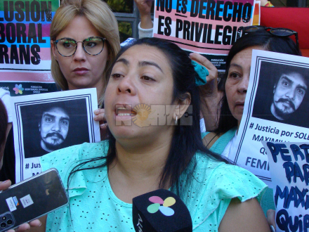 MUJERES3.JPG