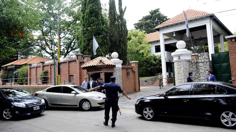Se accidentó la custodia presidencial: murió una sargento primero y hay tres heridos
