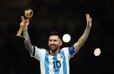 "Leo", distinguido por la FIFA con el Balón de Oro por ser el mejor del Mundial