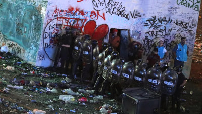 Graves incidentes en el Obelisco: 14 agresores detenidos y 14 policías heridos