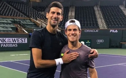 djokovic-schwartzman.jpg