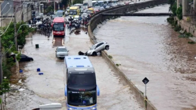 Un fuerte temporal causó derrumbes e inundaciones en Brasil: hay al menos 36 muertos