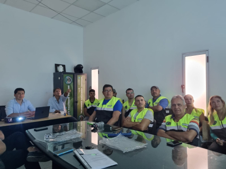 charla de sebastian robledo 2023a.jpg