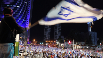 Nueva multitudinaria protesta en Israel contra la reforma judicial de Netanyahu