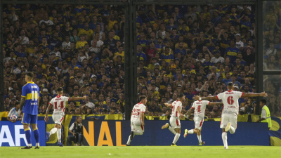 Hirvió la Bombonera: Boca fue silbado por el mazazo de Instituto