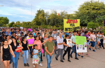 Quitilipi pidió justicia por Antonela Altamirano y Evaristo Saux