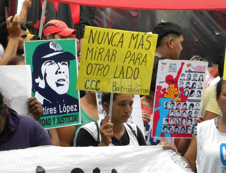 acto por dia de la memoria 3.JPG