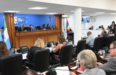 Diputados: en una polémica sesión aprobaron leyes clave