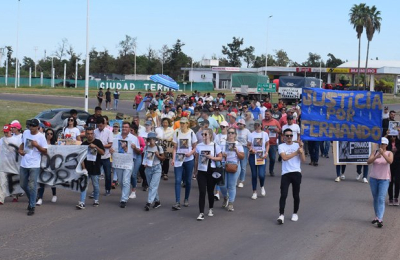 Nueva marcha por Fernando Francovich a casi dos semanas de su asesinato