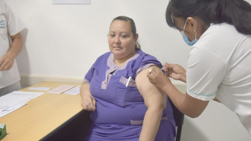 Ratifican que hay vacunas antigripales suficientes para la población objetivo