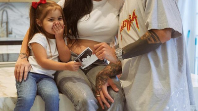 Enzo Fernández anunció que su esposa Valentina Cervantes está embarazada y Olivia tendrá un hermanito