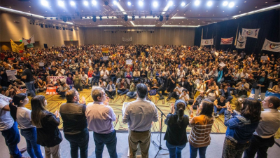 "Defendamos el proyecto que recuperó el salario y la educación de calidad"