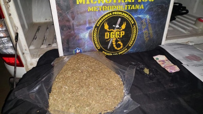 Atraparon a un adolescente con casi un kilo de marihuana