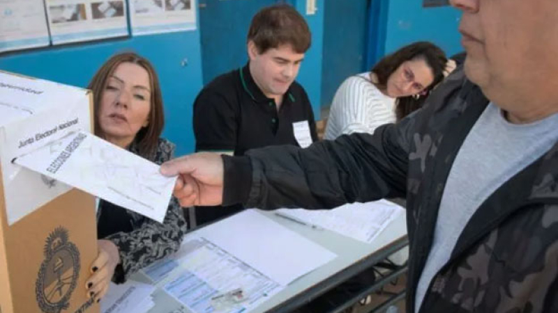 Formosa votó y espera los primeros resultados