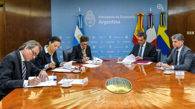 Massa acordó la refinanciación de la deuda con el Club de París