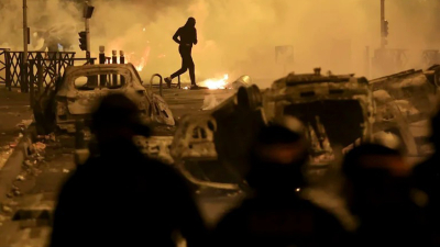 Francia: gatillo fácil, politiquería fácil, soluciones (muy) difíciles