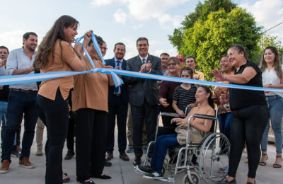 Capitanich habilitó nuevo frigorífico, pavimento y obras en Las Garcitas