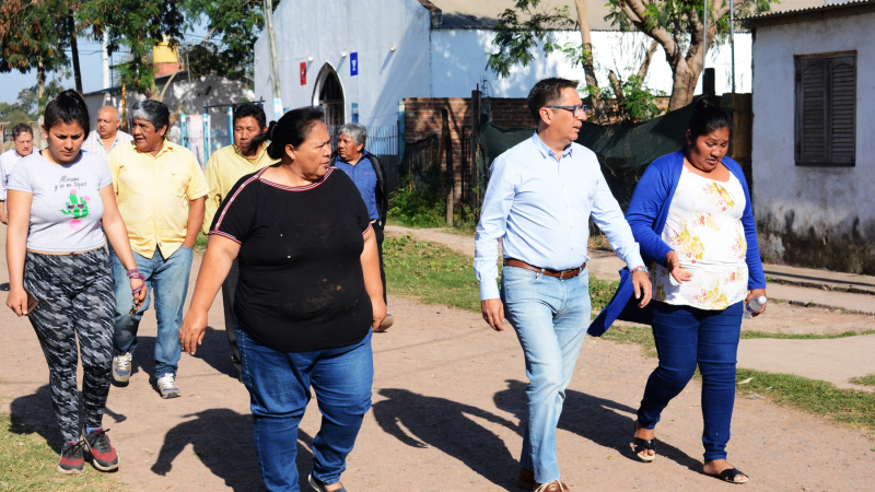Gustavo Martínez trabaja para recuperar el Centro Comunitario