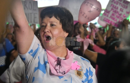 cecimarchagloria.jpg