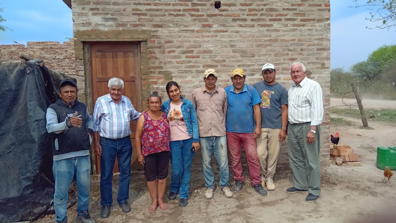 El municipio de Tres Isletas entregó módulos habitacionales