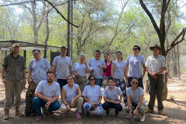 El Impenetrable: estudiantes y veterinarios atendieron a mascotas del paraje Las Hacheras