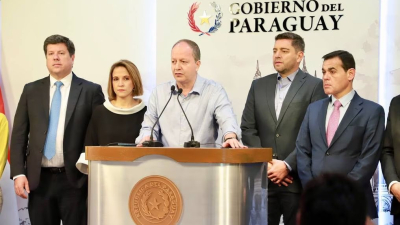 Paraguay vuelve a cargar las tintas por la Hidrovía y Yacyretá