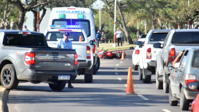 Una joven de 29 años murió al caer de su motocicleta