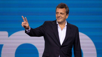 Elección sorprendente de Massa: fue el más votado aunque sin poder evitar un balotaje con Milei 