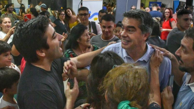 Capitanich viaja a Buenos Aires para reunirse con el candidato a presidente