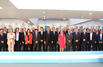 Gobernadores en alerta por el plan libertario para cortar la coparticipación