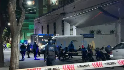 Sicarios entraron a un hospital en Rosario y mataron a un policía