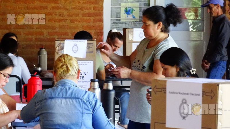 Comienza el pago a autoridades de mesa que trabajaron el 19 de noviembre