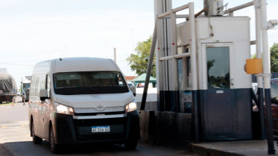 Transitar por la ruta 16 es más caro: rigen las nuevas tarifas del peaje