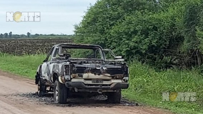 Investigan el incendio de máquinas agrícolas y de agroquímicos